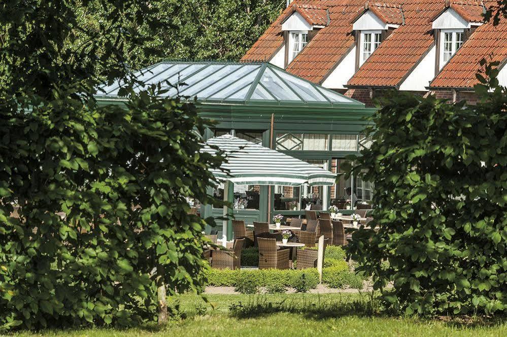 Hotel Bornmuehle à Groß Nemerow Extérieur photo